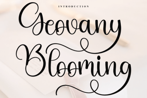 Geovany Blooming Font for Creative Projects